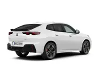 Nuova BMW X2 Performance 150 CV (110 kW) 2026 Alpin white pastello SUV
