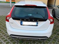 Usata Volvo V60 CC 150 CV (110 kW) 2017 Bianco Station wagon