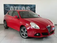 Usata Alfa Romeo Giulietta Exclusive 150 CV (110 kW) 2014 Rosso Utilitaria