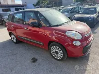 Używany Fiat 500L Living 105 KM (77 kW) 2015 Czerwony Minivan