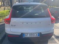 Usata Volvo XC40 Momentum 129 CV (94 kW) 2021 Bianco SUV