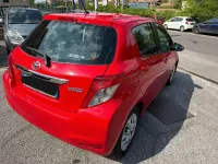 Usata Toyota Yaris Active 90 CV (66 kW) 2013 Rosso Utilitaria