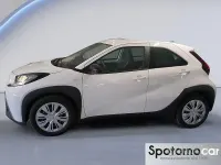 Usata Toyota Aygo X Active 72 CV (52 kW) 2022 Bianco SUV