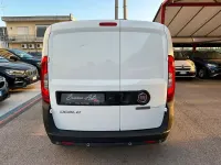 Usata Fiat Doblò Business 105 CV (77 kW) 2023 Bianco Monovolume