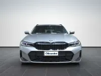 Usata BMW 320 M Sport 190 CV (139 kW) 2023 Skyscraper grey metallic Station wagon