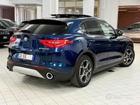 Usata Alfa Romeo Stelvio Executive 160 CV (117 kW) 2020 Blu SUV
