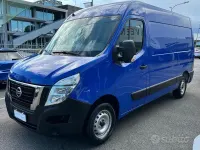 Usata Nissan Interstar 135 CV (99 kW) 2022 Blu/azzurro Furgone