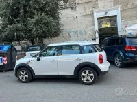 Usata Mini One Countryman 98 CV (72 kW) 2013 Bianco SUV