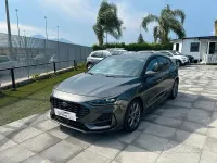 Usata Ford Focus ST-Line 116 CV (85 kW) 2023 Grigio Berlina