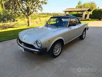 Usata Fiat 124 Spider 105 CV (77 kW) 1983 Grigio Cabrio