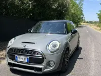 Usata Mini Cooper SD Hype 170 CV (125 kW) 2017 Grigio Utilitaria