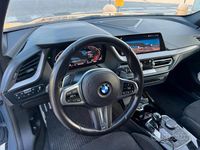 Begagnad BMW 118 M Sport 150 HK (110 kW) 2020 Grå Halvkombi