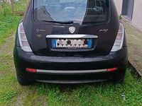 Usata Lancia Ypsilon 60 CV (44 kW) 2007 Nero Utilitaria