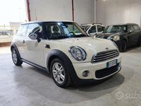 Usata Mini ONE 75 CV (55 kW) 2013 Bianco Utilitaria