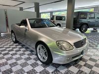 Usata Mercedes SLK200 163 CV (119 kW) 2003 Argento Cabrio
