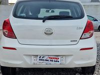 Usata Hyundai i20 Edition 75 CV (55 kW) 2013 Bianco Utilitaria