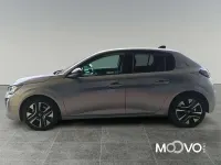 Usata Peugeot 208 Allure 101 CV (74 kW) 2025 Grigio selenium Utilitaria