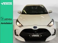 Usata Toyota Yaris Hybrid Business Edition 116 CV (85 kW) 2022 Bianco Utilitaria