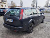 Usata Ford Focus 114 CV (83 kW) 2007 Grigio Station wagon