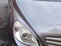 Usata Mercedes B200 140 CV (102 kW) 2006 Grigio Monovolume
