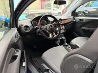 Usata Opel Adam Glam 87 CV (63 kW) 2016 Blu Utilitaria