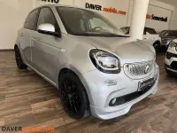 Usata Smart ForFour Passion 90 CV (66 kW) 2019 Grigio Utilitaria