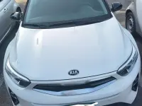Usata Kia Stonic 84 CV (61 kW) 2021 Bianco SUV
