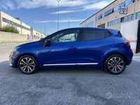 Usata Renault Clio V Techno 91 CV (66 kW) 2024 Blu Berlina