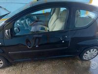 Usata Peugeot 107 68 CV (50 kW) 2007 Nero Utilitaria