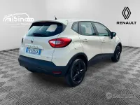 Usata Renault Captur Intens 90 CV (66 kW) 2015 Beige SUV