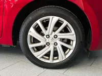 Usado Suzuki Swift 83 CV (61 kW) 2023 Rojo Utilitario