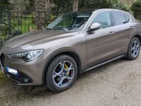 Usata Alfa Romeo Stelvio Executive 209 CV (153 kW) 2017 Bronzo SUV