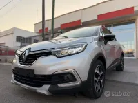 Usata Renault Captur 90 CV (66 kW) 2019 Grigio SUV