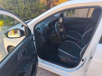 Usata Hyundai i10 63 CV (46 kW) 2024 Bianco Utilitaria