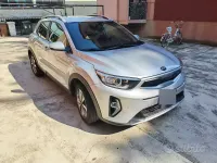 Usata Kia Stonic Style 84 CV (61 kW) 2021 Grigio SUV