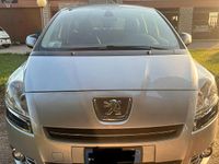 Usata Peugeot 5008 Active 112 CV (82 kW) 2012 Grigio Berlina