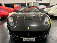 usata Ferrari California California4.3 dct CERSMIC BRAKES SCUDETTI PERMUTE