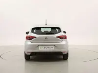 Begagnad Renault Clio V Equilibre 91 HK (66 kW) 2023 Silver Halvkombi