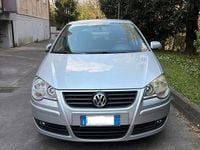 Usata VW Polo 64 CV (47 kW) 2006 Grigio Utilitaria