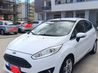 Usata Ford Fiesta Titanium 75 CV (55 kW) 2013 Berlina