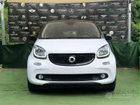 Usata Smart ForFour Prime 90 CV (66 kW) 2017 Bianco Utilitaria