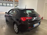 Usata Alfa Romeo Giulietta 120 CV (88 kW) 2016 Nero Utilitaria