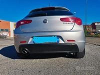 Usata Alfa Romeo Giulietta Exclusive 120 CV (88 kW) 2016 Grigio Utilitaria