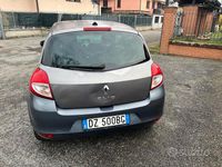 Usata Renault Clio II 2009 Grigio Berlina