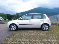Usata Ford Fiesta 68 CV (50 kW) 2005 Utilitaria