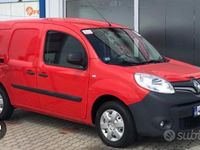 Usata Renault Kangoo 95 CV (69 kW) 2020 Rosso Monovolume