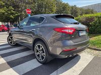 Usata Maserati Levante 250 CV (183 kW) 2018 Grigio SUV