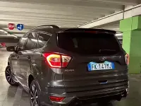 Usata Ford Kuga ST-Line 120 CV (88 kW) 2017 Grigio SUV
