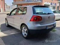 Usata VW Golf V Comfortline 105 CV (77 kW) 2007 Grigio Berlina