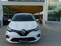 Usata Renault Clio V Intens 91 CV (66 kW) 2021 Bianco pastello Berlina